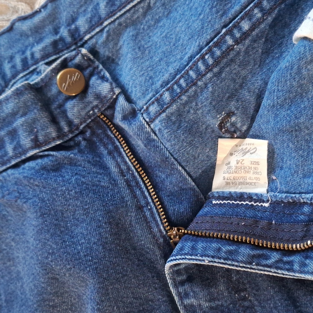 Jeans - Picture 4 of 8